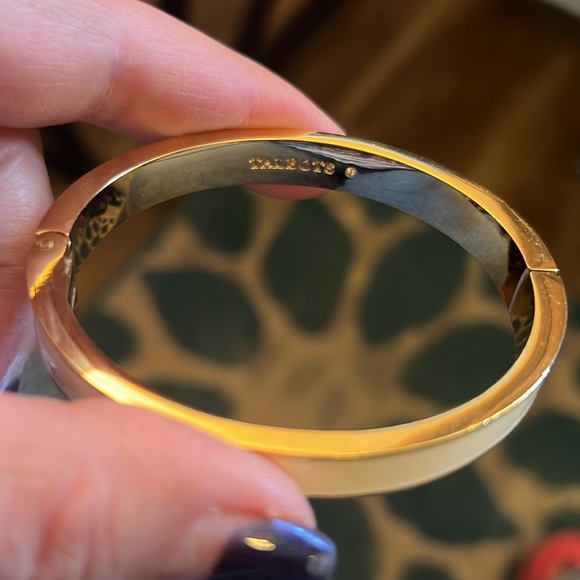 NWOT Talbots Gold and Cream Bracelet - Picture 2 of 5